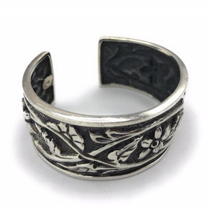 B1475 Retired Silpada Flower Cuff Bracelet (k)